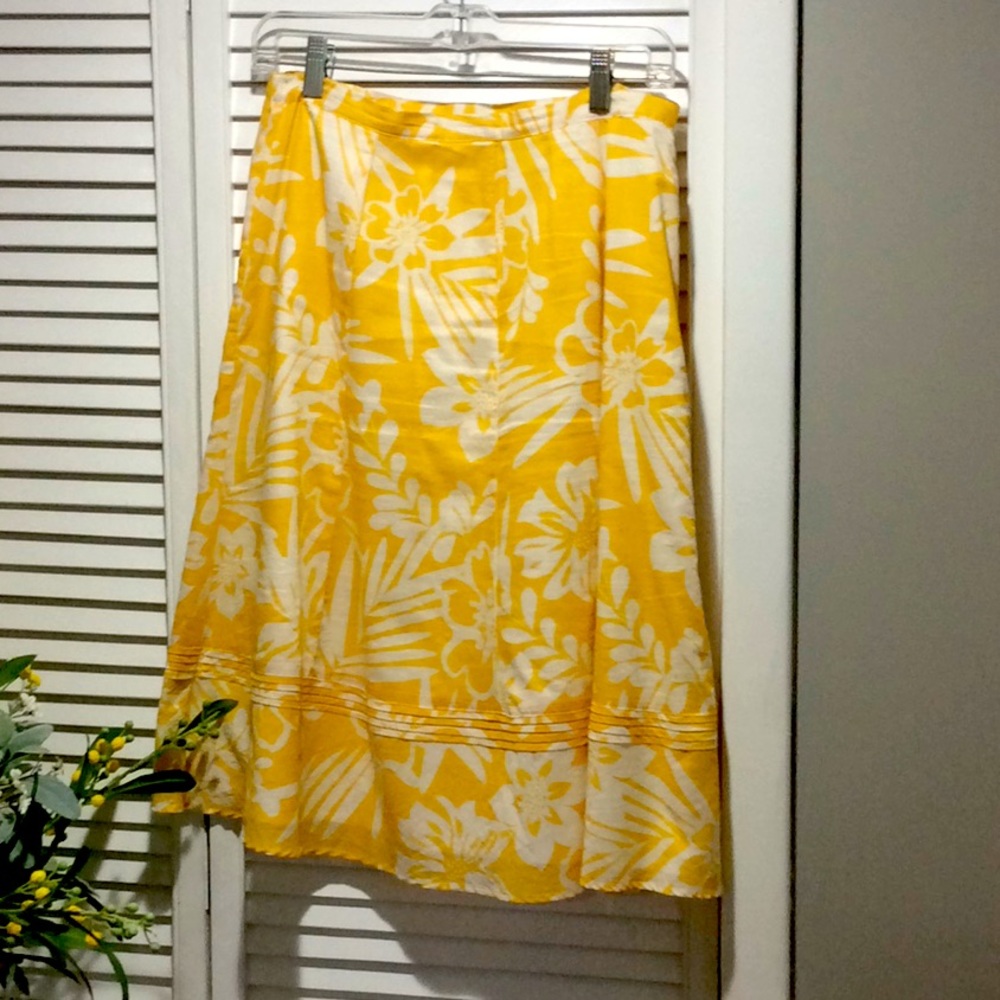 Chico's woman's skirt